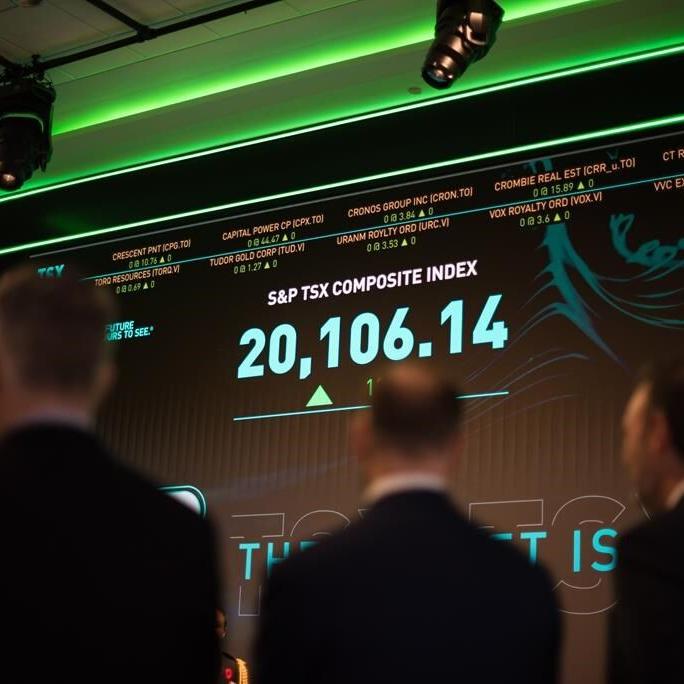S&P/TSX composite down almost one per cent; U.S. markets mixed over bank failures
